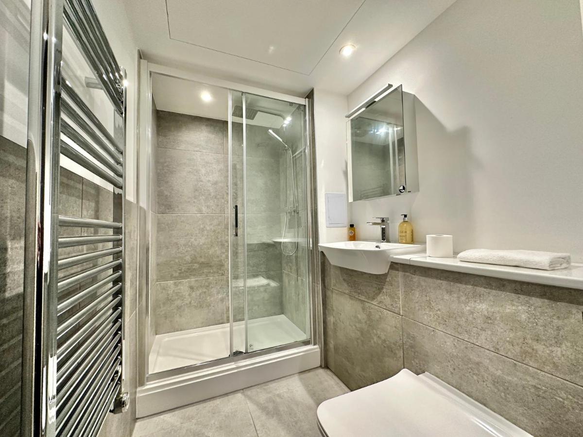 Serviced Apartments Nailsea Exterior foto